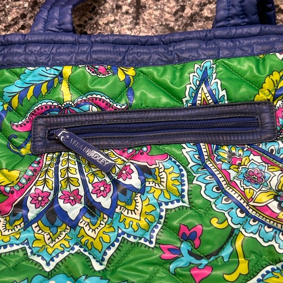 Vera Bradley Large Pleated Tote Shoulder Bag – Trimmed Emerald Green Paisley - Picture 9 of 14